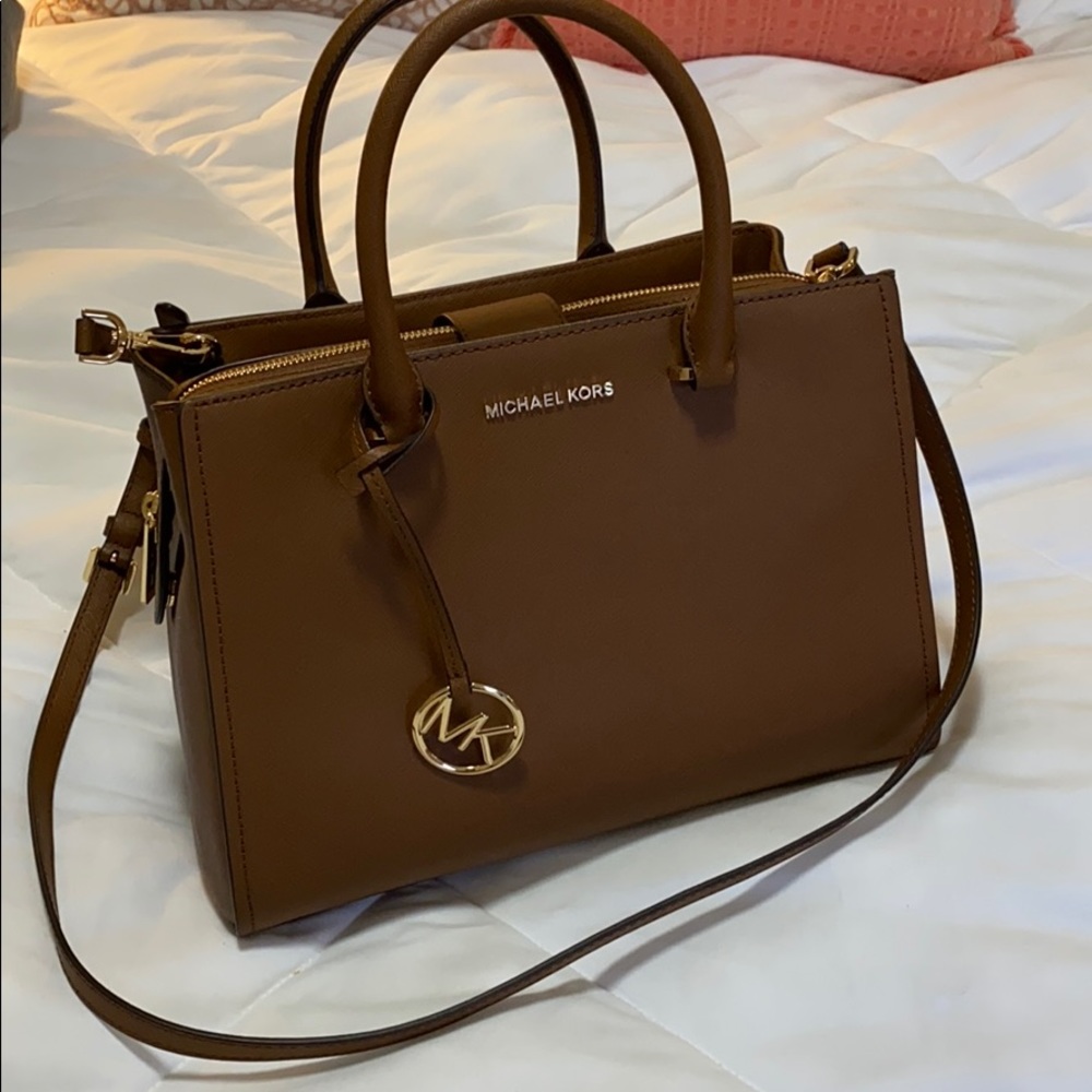 Micheal Kors Purse